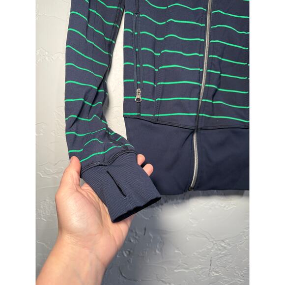Lululemon Nice Asana Full Zip Thumbhole Jacket Womens‎ 2 Running Athleisure - Picture 3 of 6